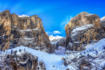 无人机灯光秀用的是什么无人机？无人机灯光秀活动策划方案？